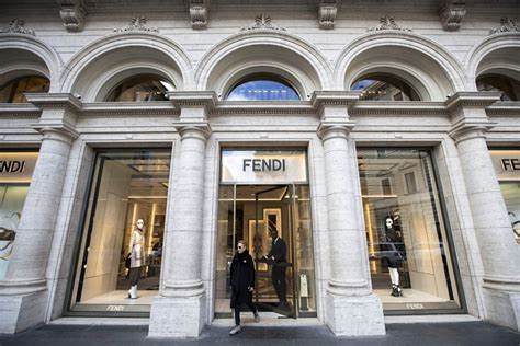 palazzo fendi eventi|fendi roma mostra roma.